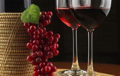 Несколько фактов о пользе красного вина - фото